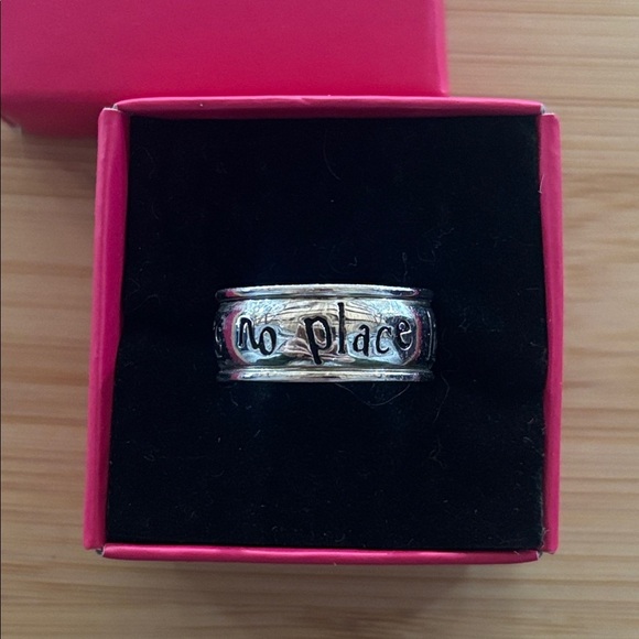 The Wizard Of Oz Jewelry - Sterling Silver 925 The Wizard of Oz “There’s No Place Like Home” Band Ring